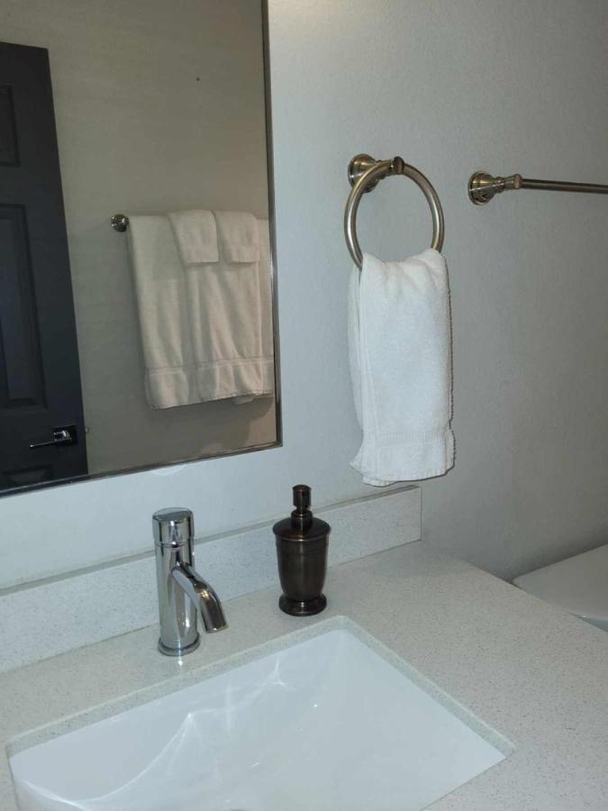 Your Phoenix Cozy Home Away From Home! ภายนอก รูปภาพ