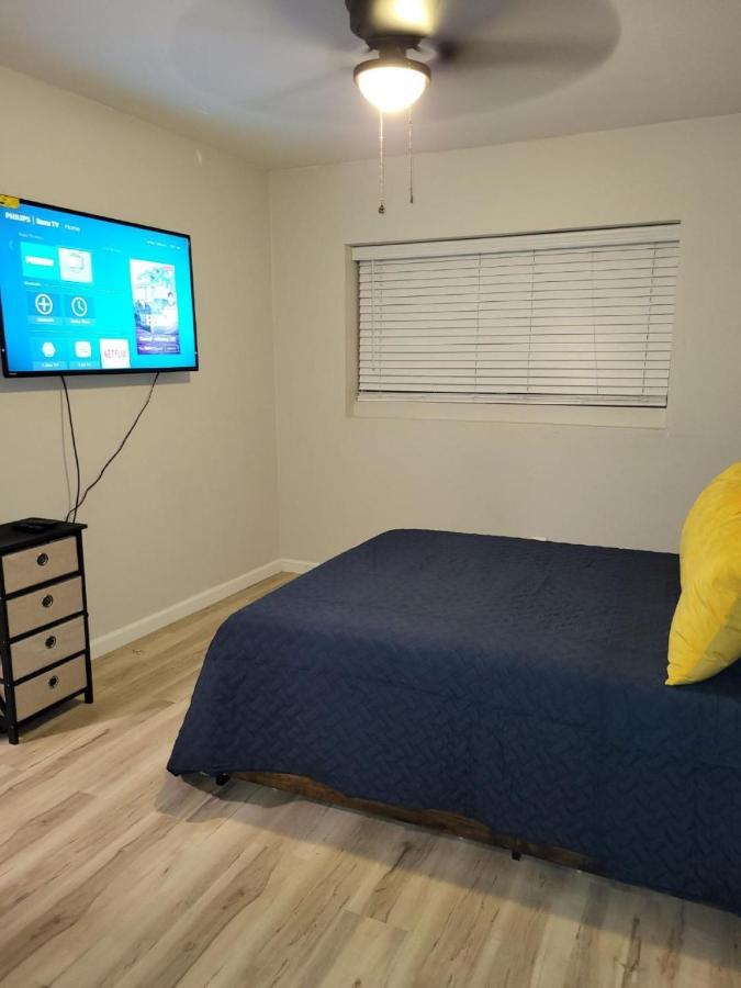 Your Phoenix Cozy Home Away From Home! ภายนอก รูปภาพ
